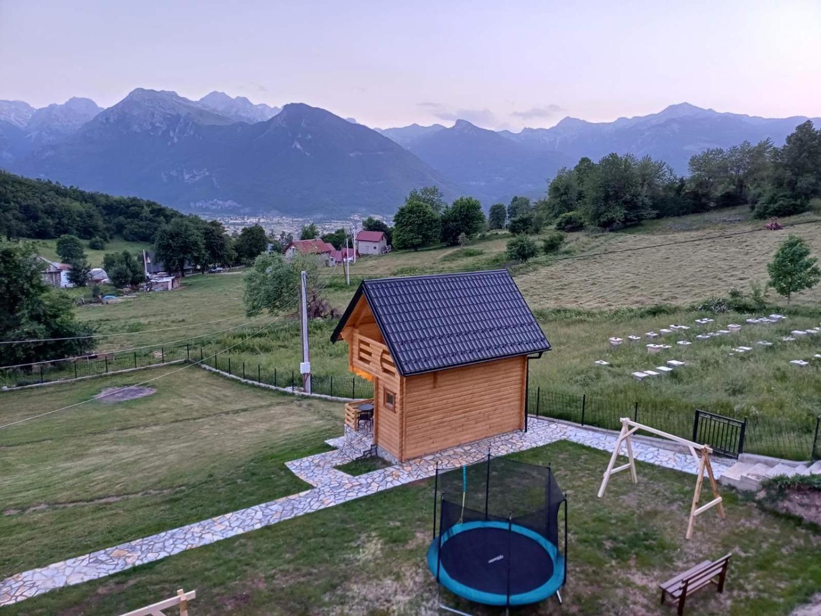 Soulrest Ekoresort - Mehov Konak Gusinje Bagian luar foto
