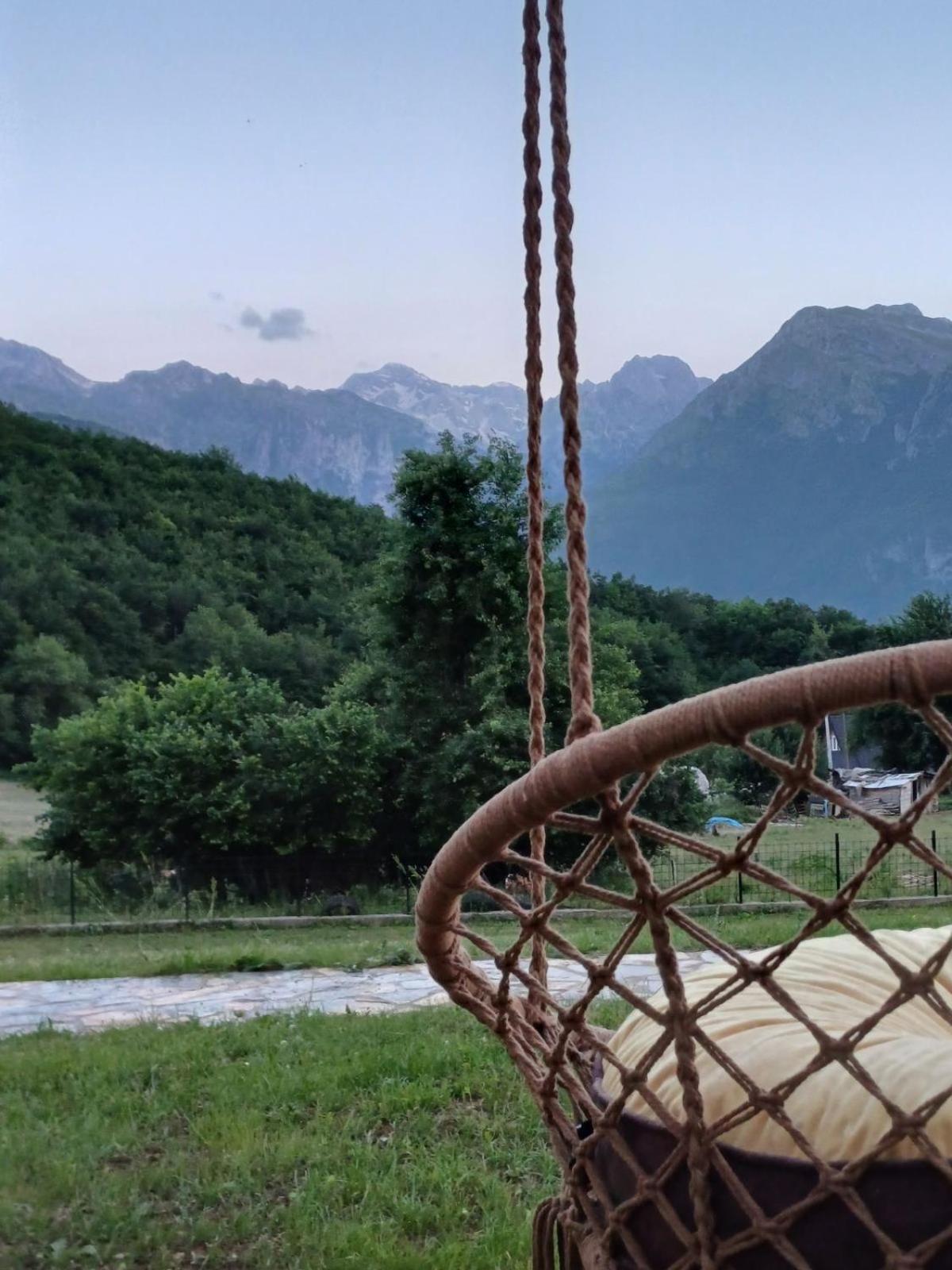 Soulrest Ekoresort - Mehov Konak Gusinje Bagian luar foto