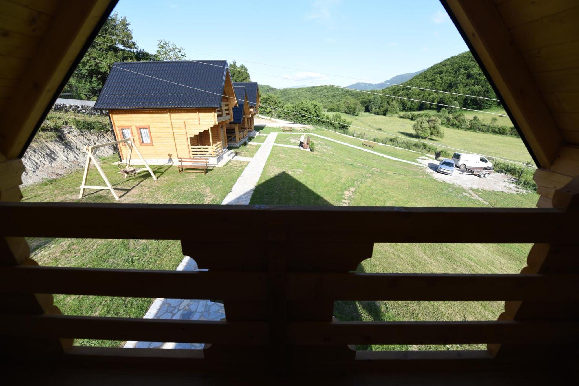 Soulrest Ekoresort - Mehov Konak Gusinje Bagian luar foto