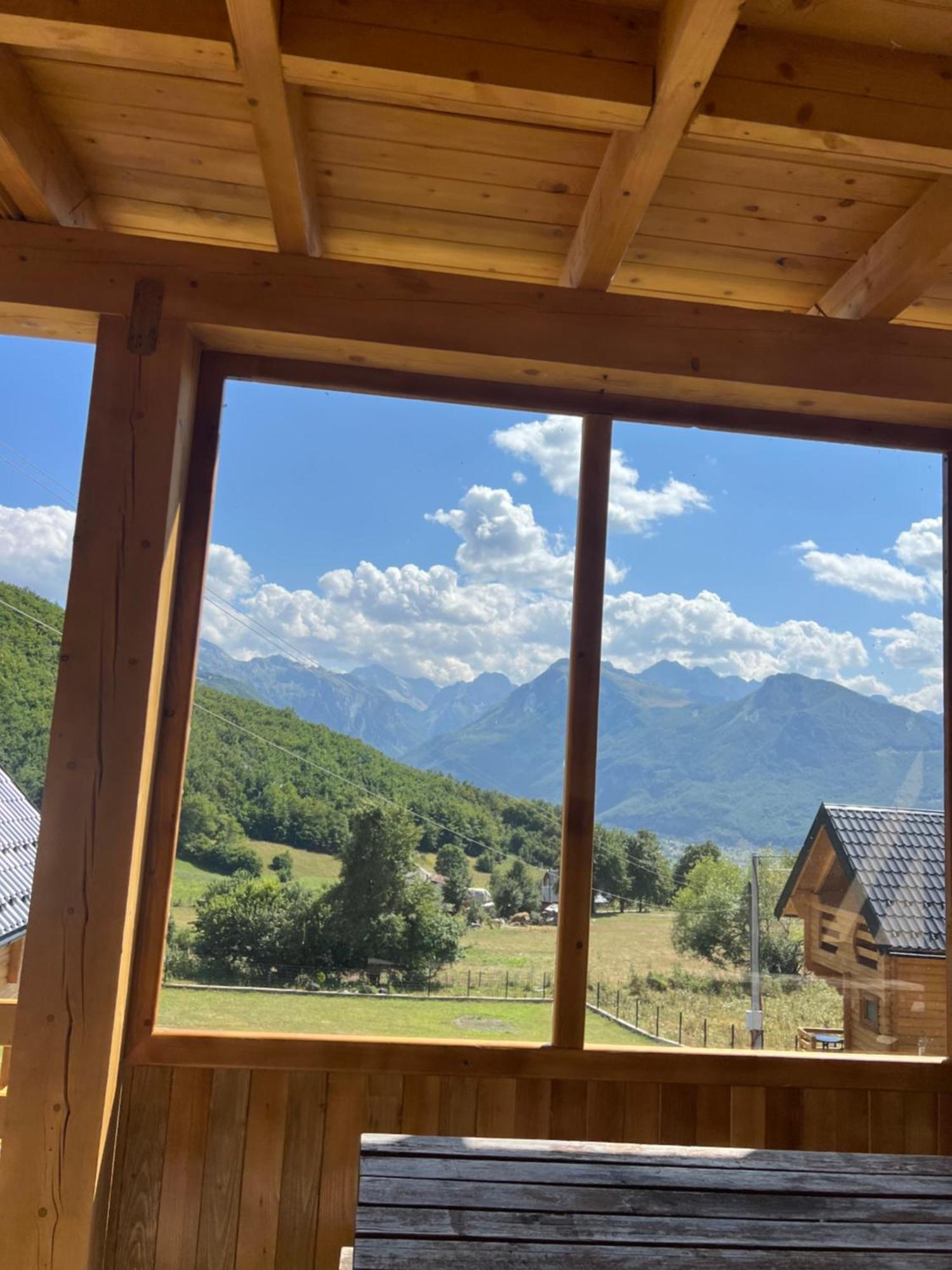 Soulrest Ekoresort - Mehov Konak Gusinje Bagian luar foto