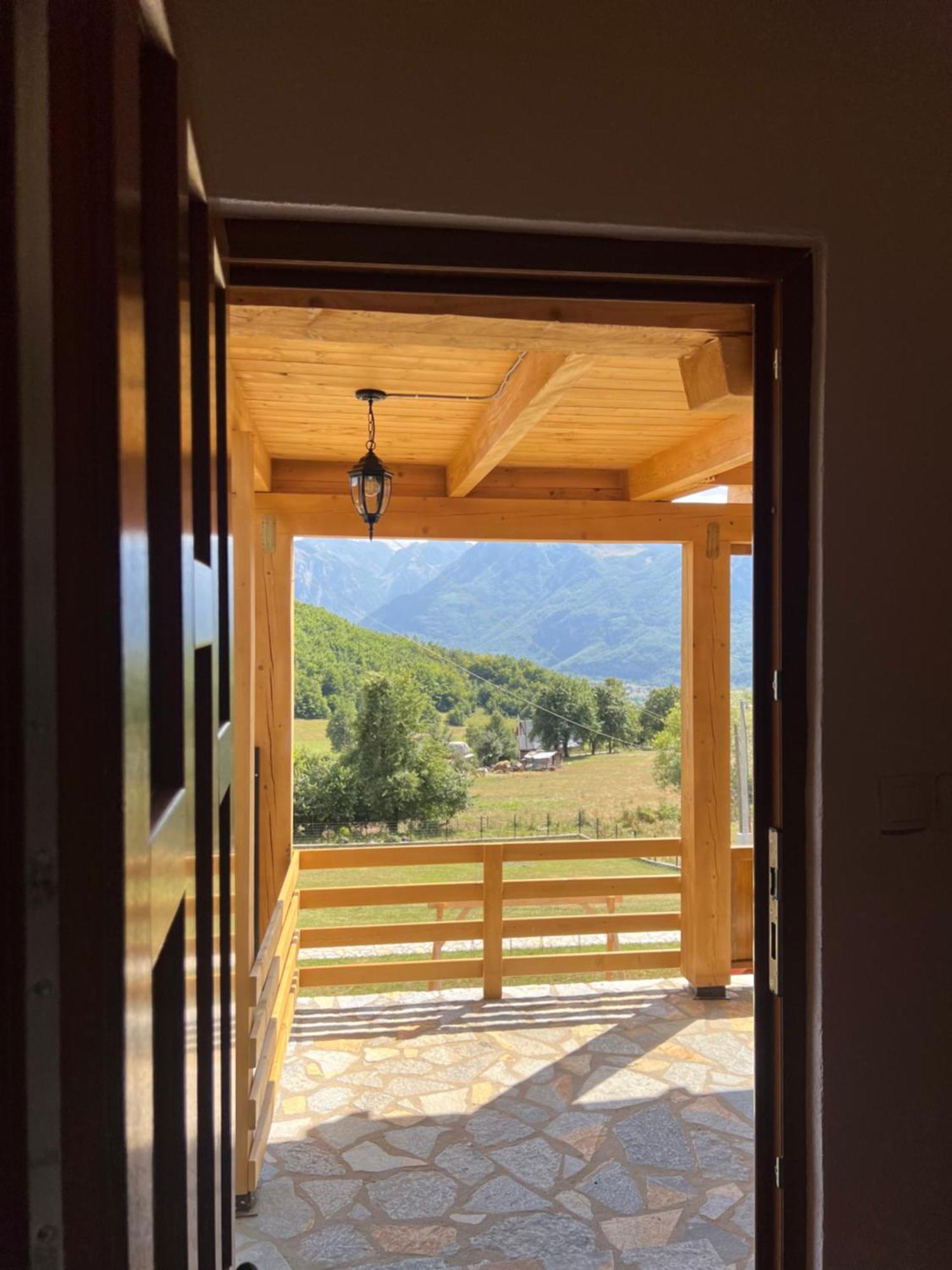 Soulrest Ekoresort - Mehov Konak Gusinje Bagian luar foto